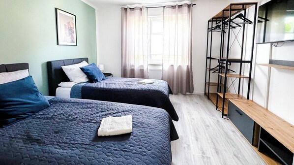 2 bedrooms, iron/ironing board, WiFi, bed sheets