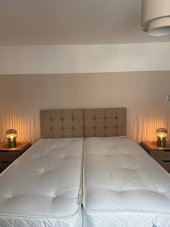 4 bedrooms, free WiFi