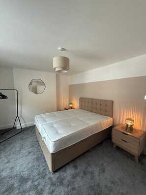 4 Schlafzimmer, kostenloses WLAN