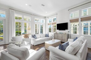 تلفزيون، مدفأة