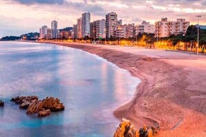 Beach nearby - Holiday Home in Catalonia near Cala Pedrosa Beach (Girona)