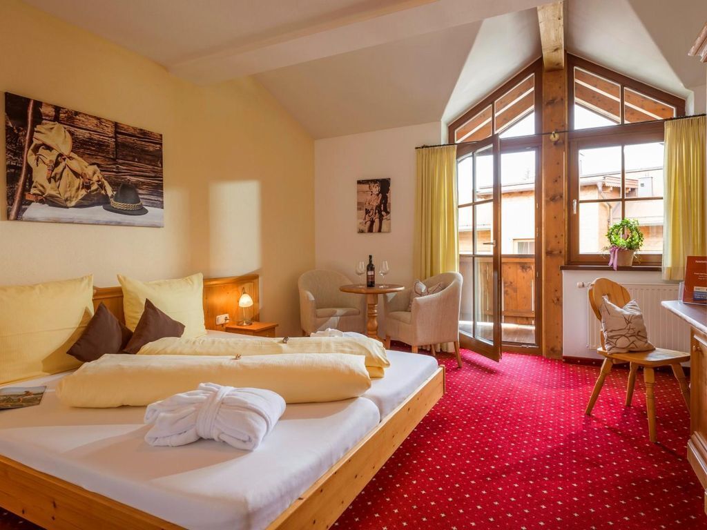 Double Room, 22 - 28m², With Balcony - Hotel Reitlwirt - Westendorf