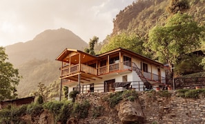 Exterior - Oakwood Homestay (Bhatwari)