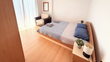 2 habitaciones, tabla de planchar con plancha y wifi gratis