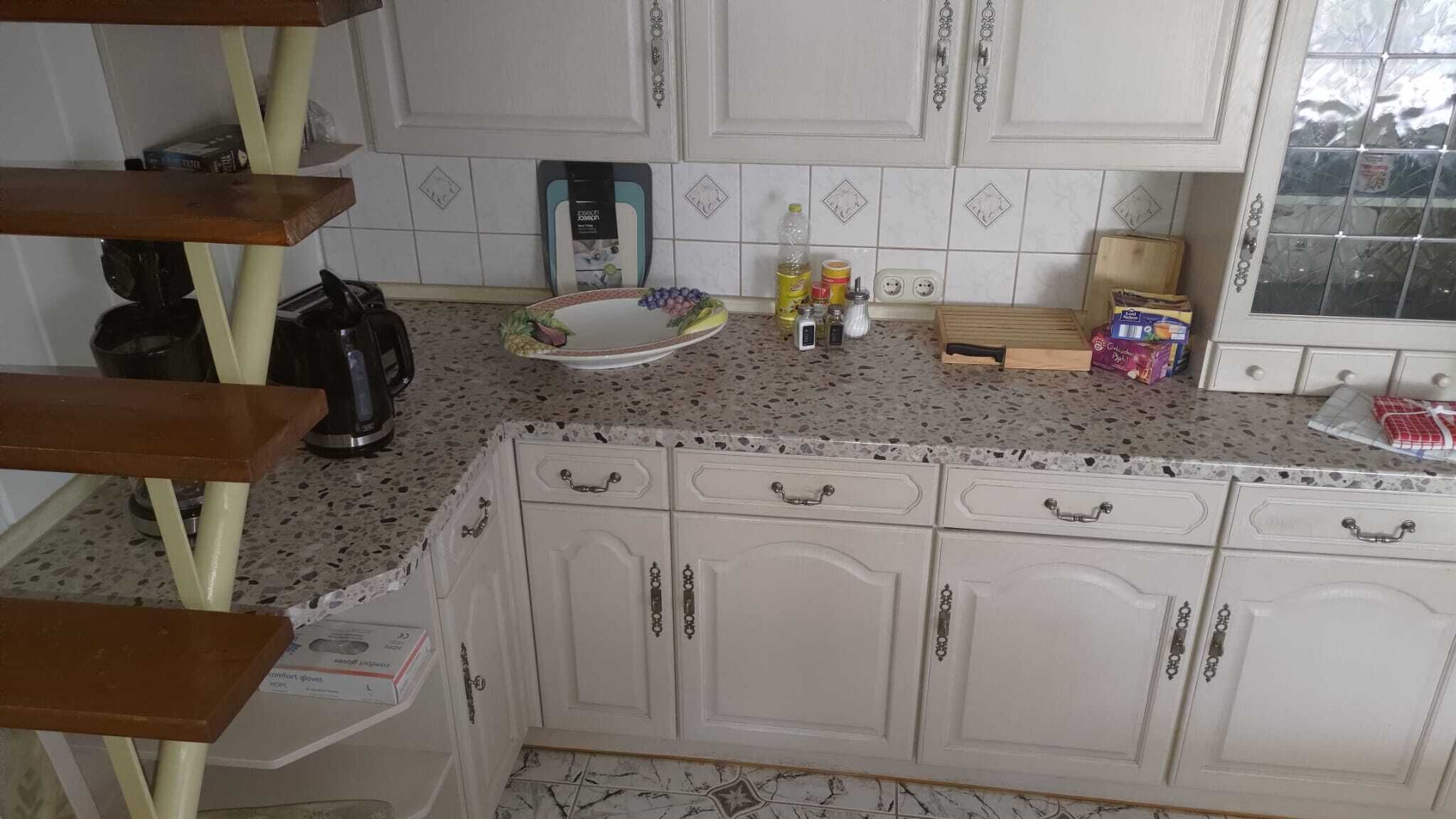 Mikrowelle, Ofen, Herdplatte, Geschirrspüler