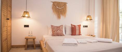 Deluxe Double Room, Courtyard View | Free WiFi