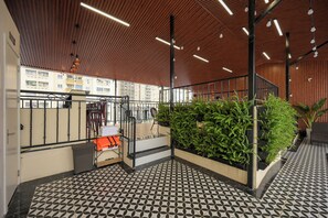 5 outdoor pools - San Quatorze Hanoi Hotel (Hanoi)