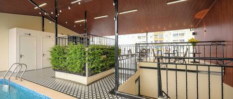 5 albercas al aire libre