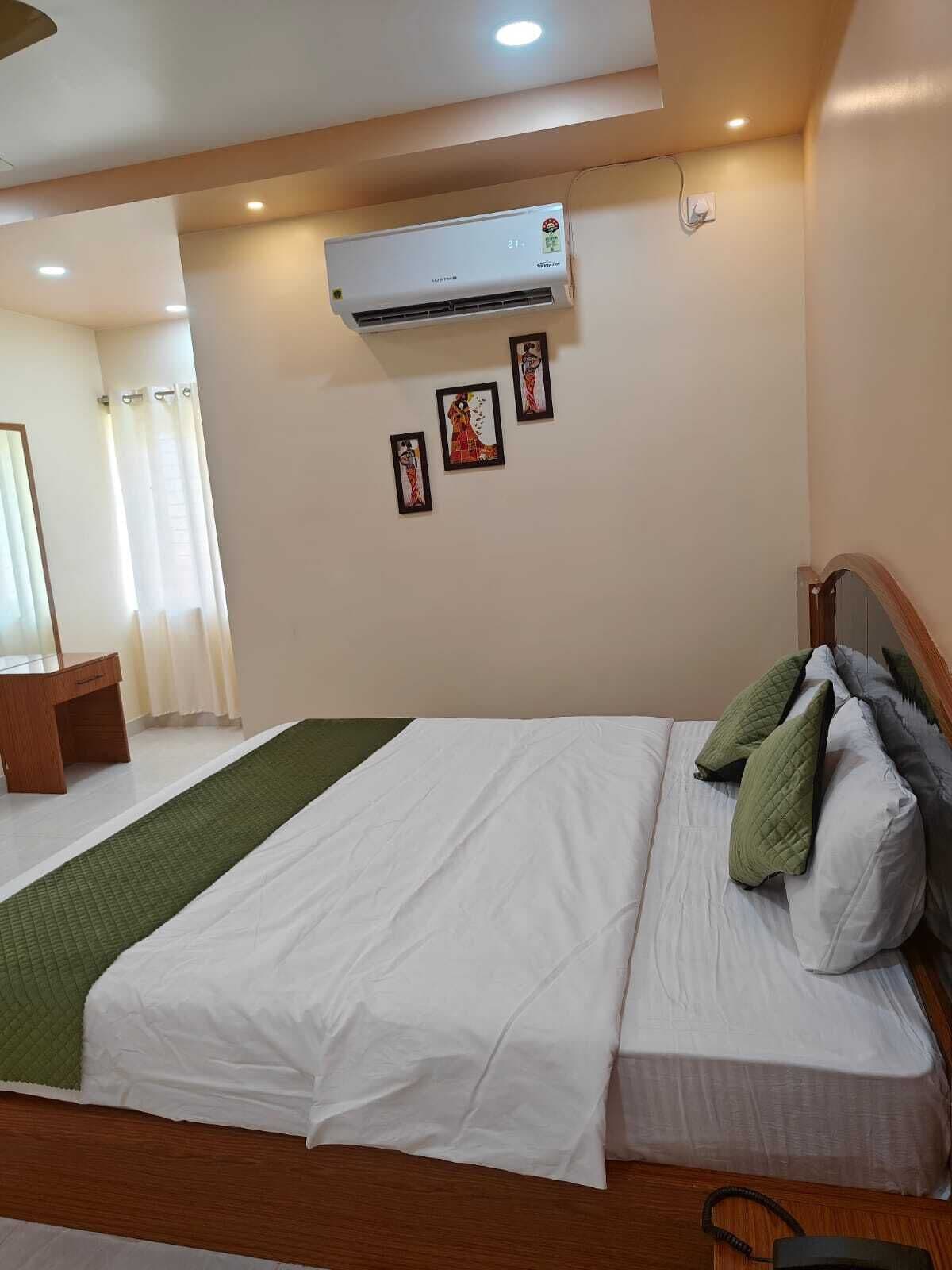 Deluxe Room | Free WiFi