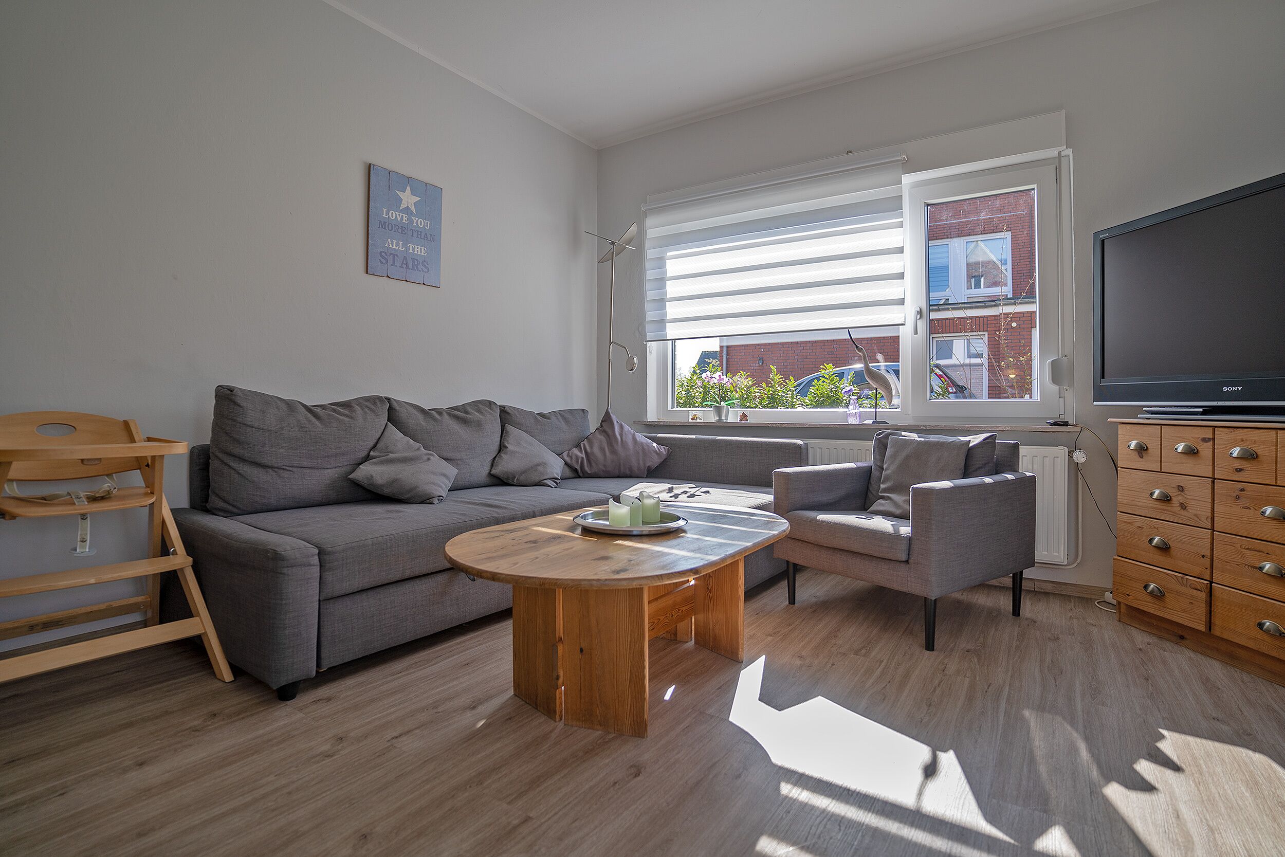 Télévision, chaîne hi-fi