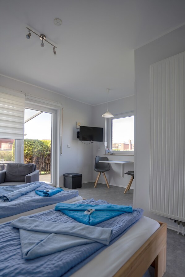 1 bedroom, iron/ironing board, free WiFi, bed sheets - Apartment 'Seestern' with Shared Garden and Wi-Fi (Norden)