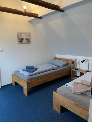 2 bedrooms, free WiFi, bed sheets