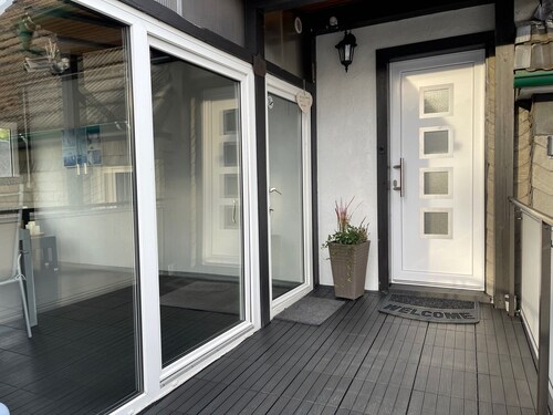 Ferienwohnung 'Blum' mit privater Terrasse, privatem Garten und Wi-Fi