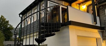 Apartment 'Blum' with Private Terrace, Private Garden and Wi-Fi