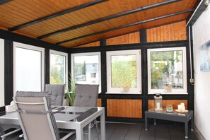 Dining - Apartment 'Blum' with Private Terrace, Garden, and Wi-Fi (Schmallenberg)
