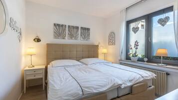 2 Schlafzimmer, Bügeleisen/Bügelbrett, kostenloses WLAN, Bettwäsche
