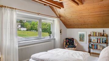 3 chambres, Wi-Fi gratuit, draps fournis