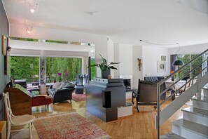 Interior - Haus Gutschi with Mountain Views, Large Garden and Wi-Fi (Gemeinde Imst)