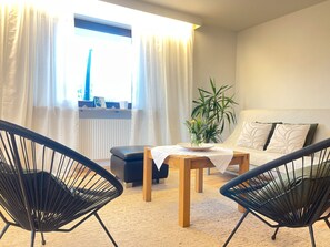 テレビ、ステレオ