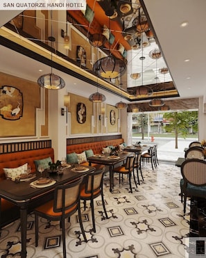 Free daily buffet breakfast