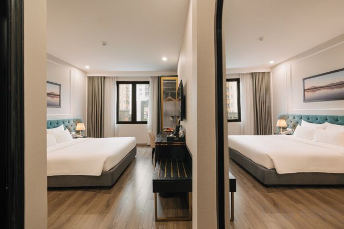 Double Room With View