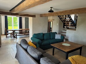 Living area - Aube du Morvan, charming family home (Dompierre-en-Morvan)