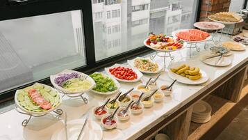 Desayuno buffet incluido todos los días