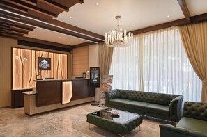 Reception - Enrise by Sayaji Latur (Latur)