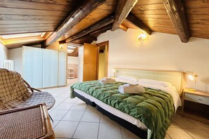 2 間睡房、熨斗/熨衫板、Wi-Fi、床單