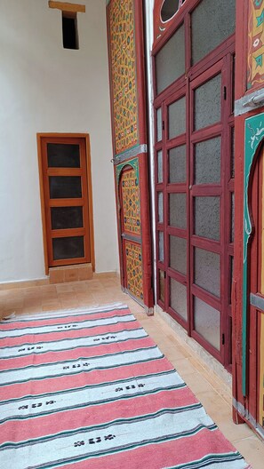 Interior - Riad Ayoub, (Meknès)