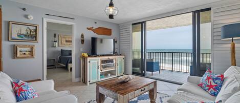 Smart TV, DVD player