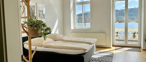 2 chambres, fer et planche à repasser, Wi-Fi, draps fournis