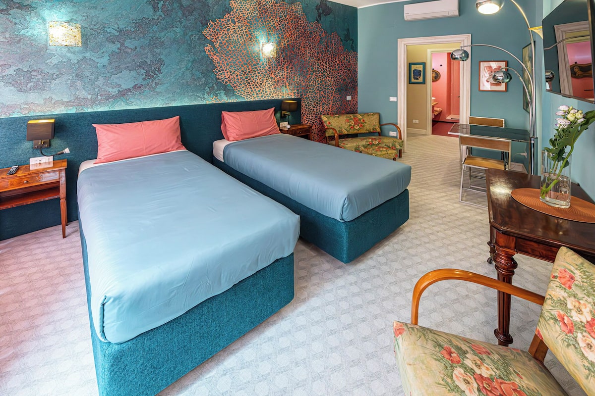 Suite 3 | Select Comfort beds, in-room safe, desk, laptop workspace