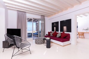 TV, fireplace - My Rental Homes - Villa Ivory with private infinity pool with Jacuzzi and sea view (Mykonos)