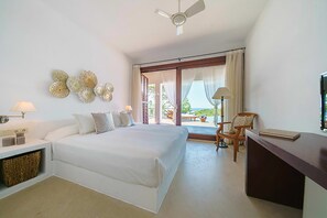 5 chambres, fer et planche à repasser, lit parapluie, Wi-Fi gratuit