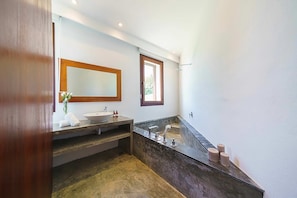 Dusche, Haartrockner