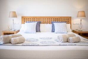 4 chambres, lit de bébé portatif, accès au Wi-Fi (inclus)