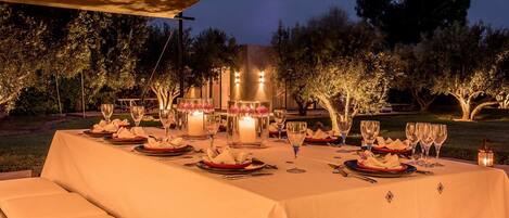 Espace banquet en plein air