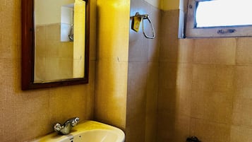 Habitación estándar doble | Baño