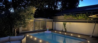 Villa à l'abri des regards sur le Bassin d'Arcachon avec piscine privée chauffée