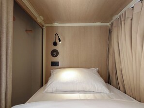 Comfort Shared Dormitory, City View | Free WiFi