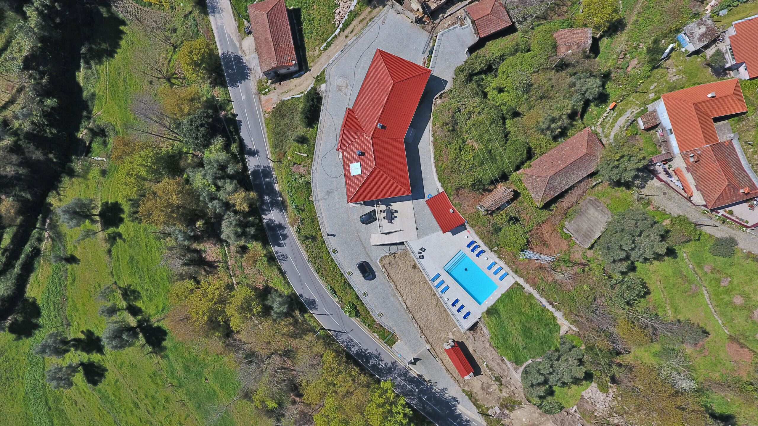 المنشأة من الخارج