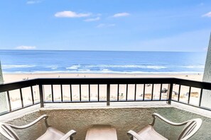 Property grounds - Newly Remodeled 1BR Oceanfront Views Heated Pools! (Myrtle Beach)