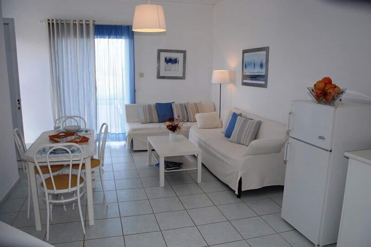 Apartment, Balcony, Sea View | Iron/ironing board (on request), WiFi (free), bed sheets