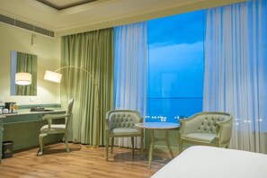 Superior Double Room, Lake View | Free WiFi