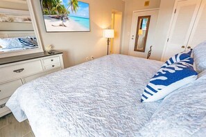 2 bedrooms, iron/ironing board, free WiFi, bed sheets - New 2BR Renaissance Towers, Pools, Great Oceanview (Myrtle Beach)