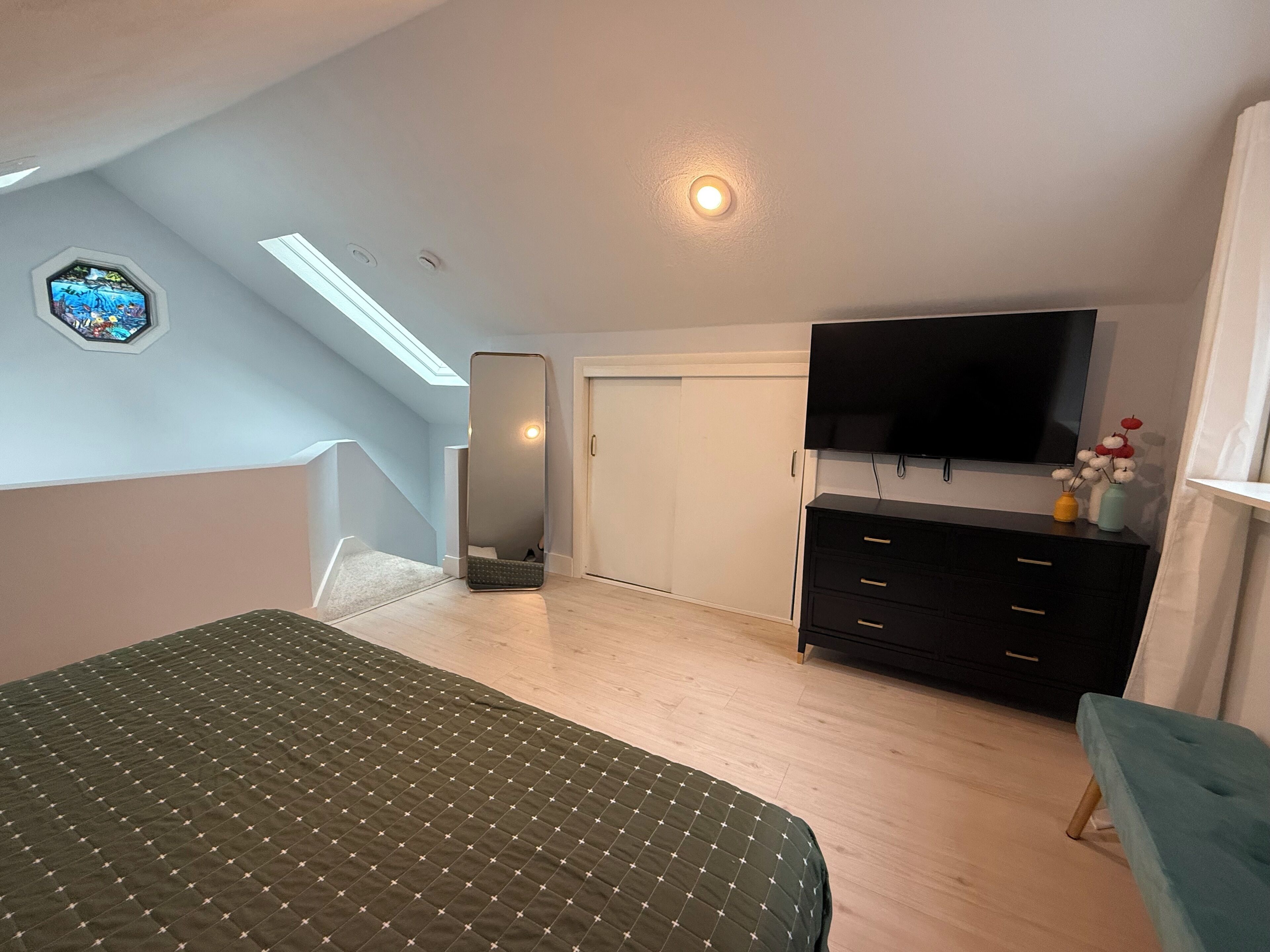 1 bedroom, iron/ironing board, free WiFi, bed sheets