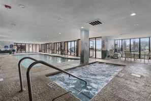 Piscine couverte, piscine chauffée