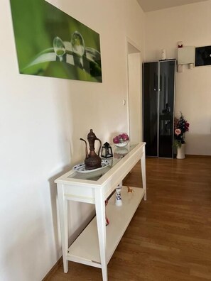 Apartamento Deluxe, balcón | Wifi gratis y ropa de cama