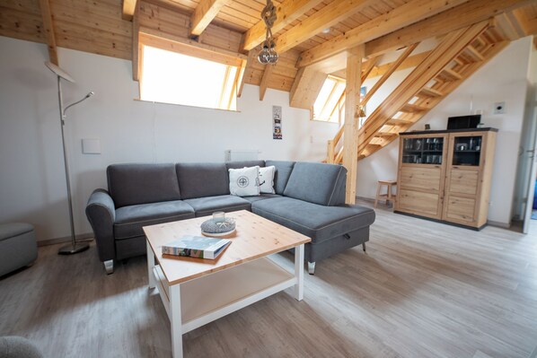 Téléviseur, lecteur de DVD, chaîne audio